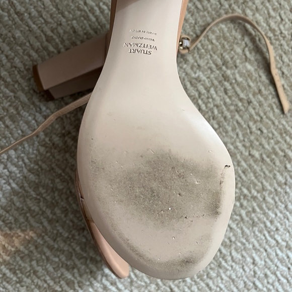 Stuart Weitzman NearlyNude Ankle Strap Sandal - Picture 4 of 10
